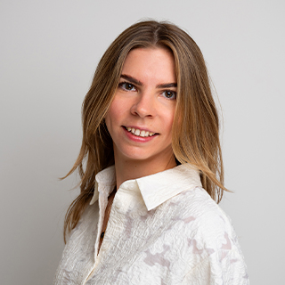 Carina Hirsch