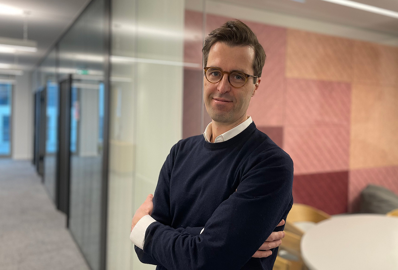 Dr. Tim Schlösser