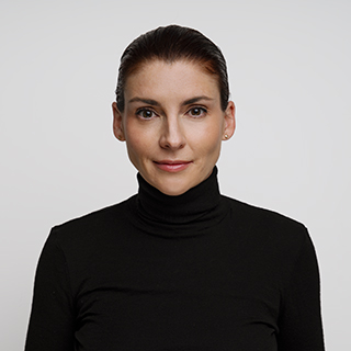 Dr. Miriam<br>Peter
