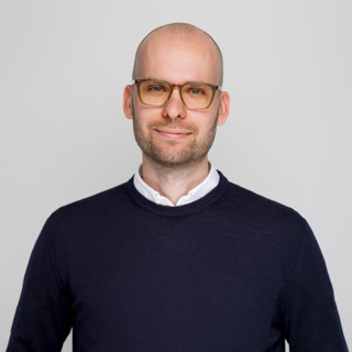 Dr. David<br>John